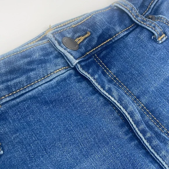 Universal Thread High Rise Medium Wash Blue Denim Skinny Jeans - Picture 7 of 9